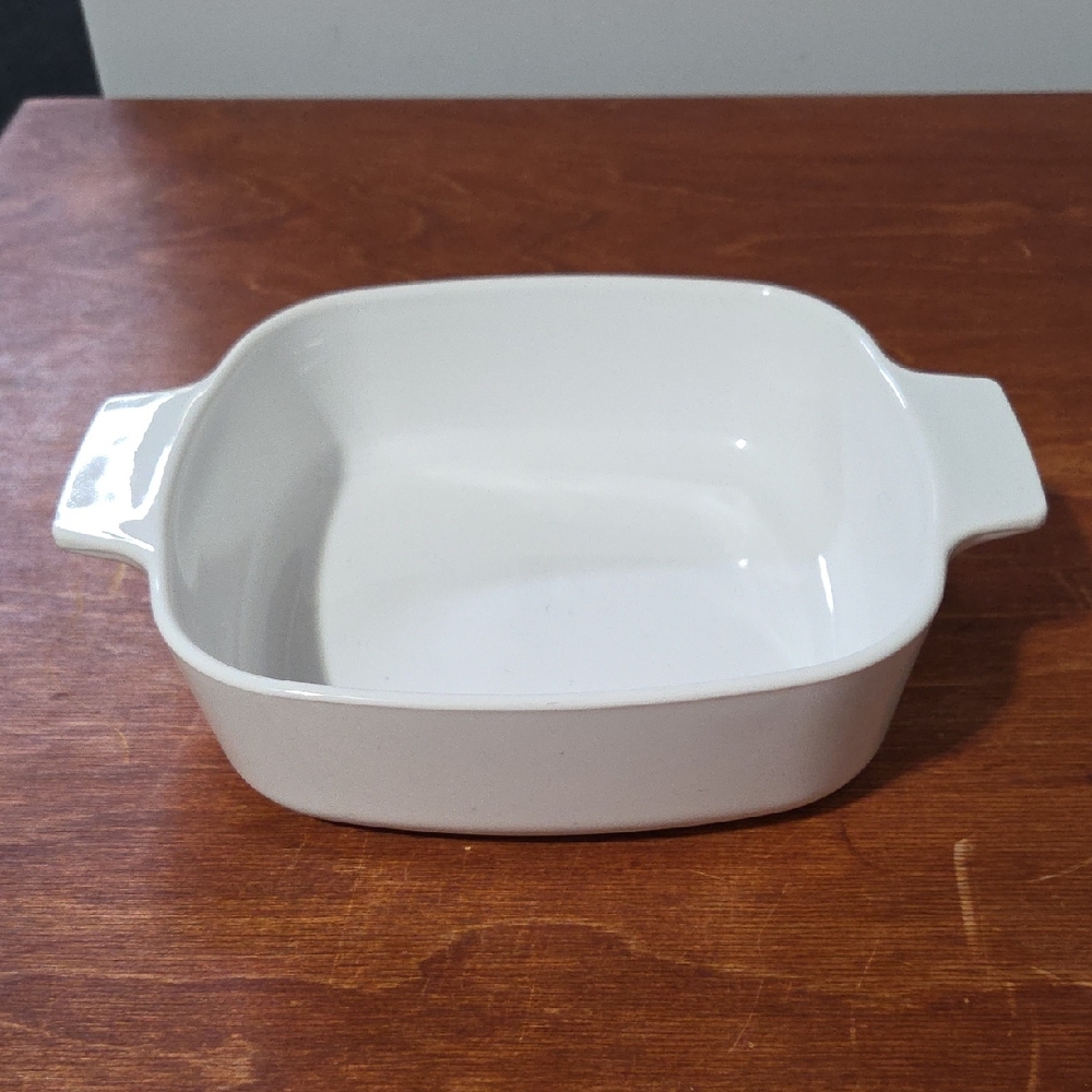 Corning Ware 6 1/2 Inch Pan And Lid